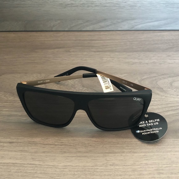 Quay Australia Accessories - RARE QUAY OTL II blk smoke sunglasses HTF New